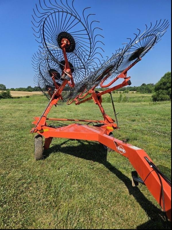 2011 Kuhn SR112 Equipment Image0