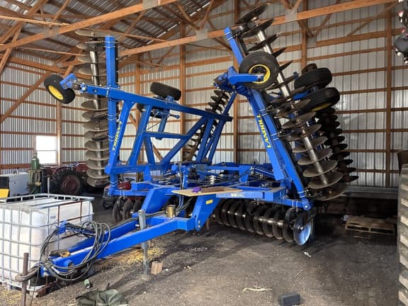 Image of Landoll 6230 Primary image