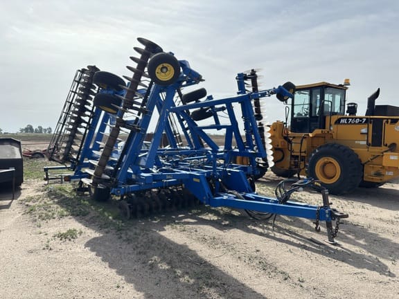 2011 Landoll 7431-33 Equipment Image0