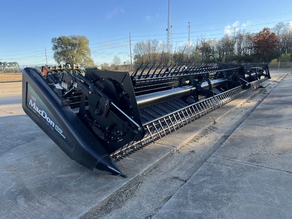 Image of MacDon FD70 Primary image