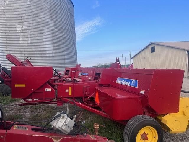 Image of New Holland BC5070 equipment image 4
