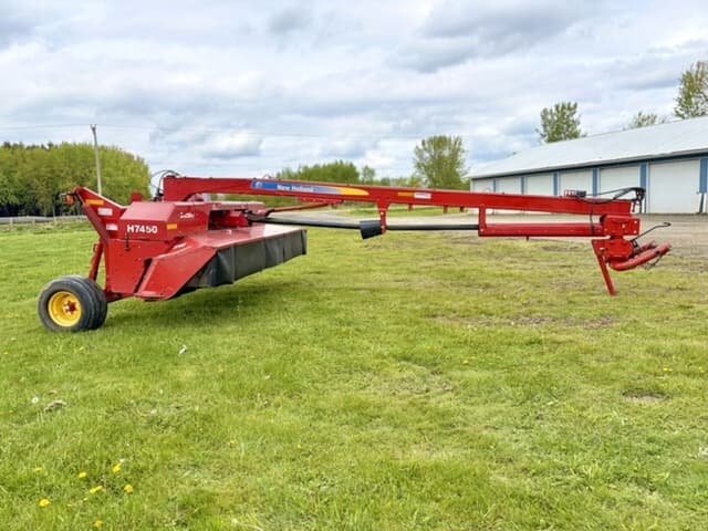 Image of New Holland H7450 equipment image 2