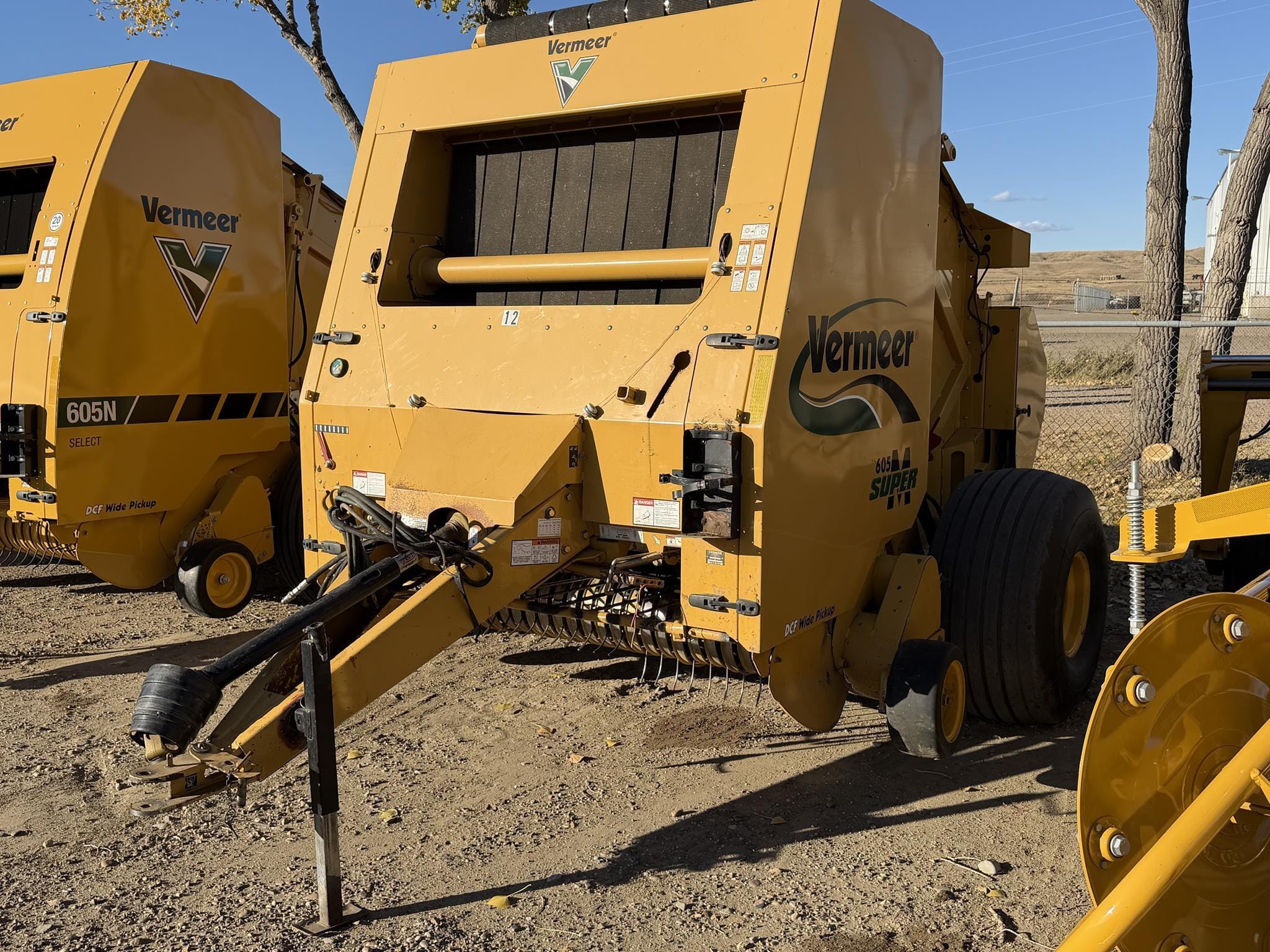 2011 Vermeer 605SM Equipment Image0