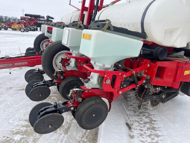 Image of White 8222 equipment image 2