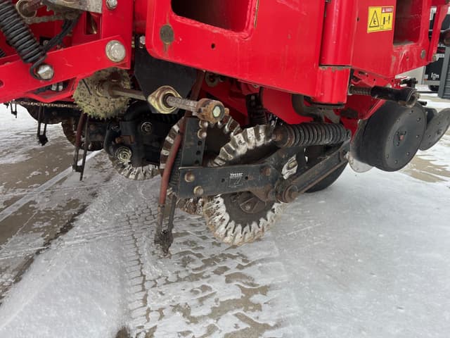 Image of White 8222 equipment image 3