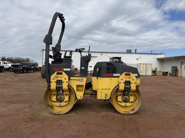 Image of Bomag BW138AD equipment image 3