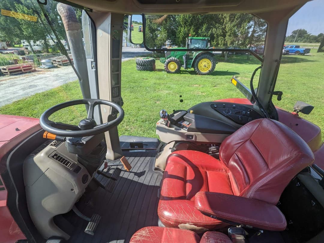 Image of Case IH Magnum 235 Primary image