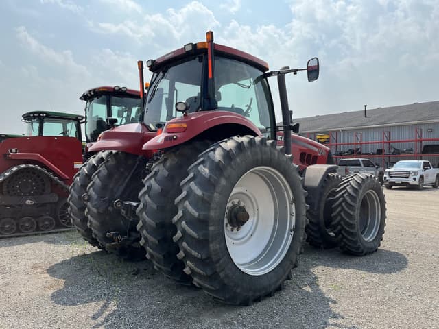 Image of Case IH Magnum 225 equipment image 2