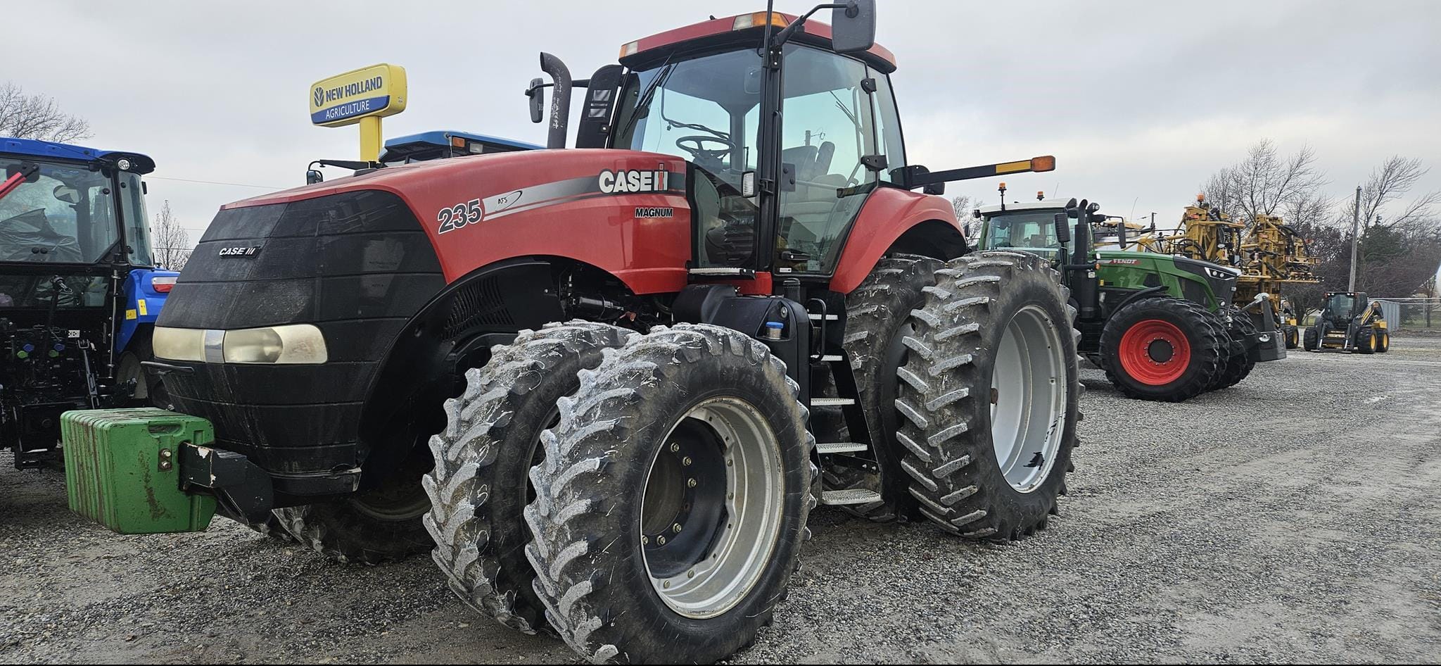 2012 Case IH Magnum 235 Equipment Image0