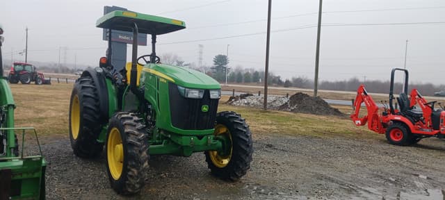 Image of John Deere 5085M equipment image 1