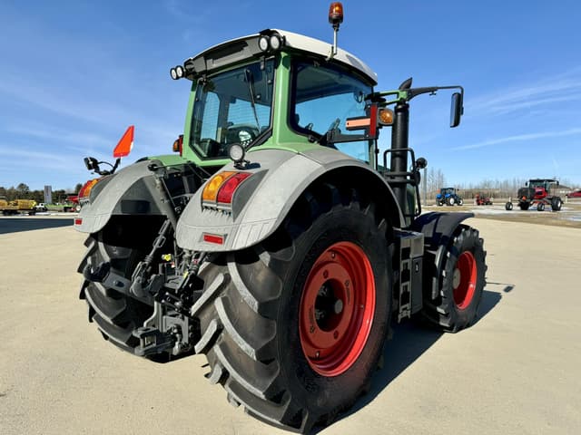 Image of Fendt 822 Vario equipment image 2