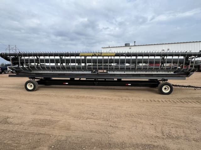 Image of Gleaner 9250-35 equipment image 3