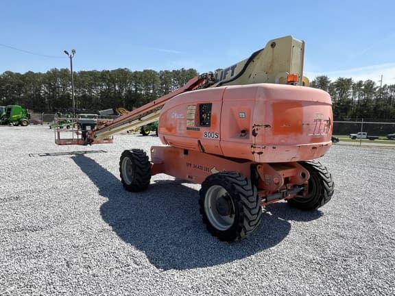 Image of JLG 800S equipment image 2