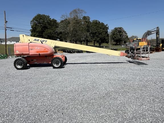 Image of JLG 800S Primary image