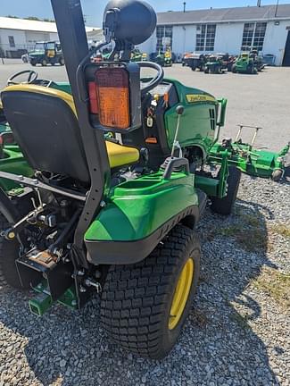 Image of John Deere 1023E equipment image 2