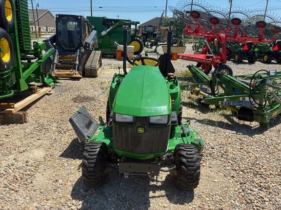 Image of John Deere 1023E equipment image 1
