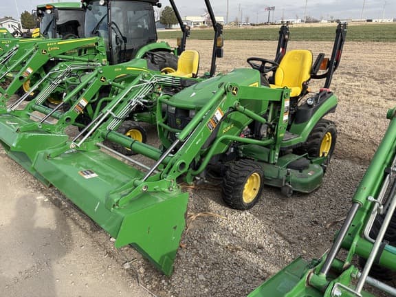 Image of John Deere 1026R Primary image