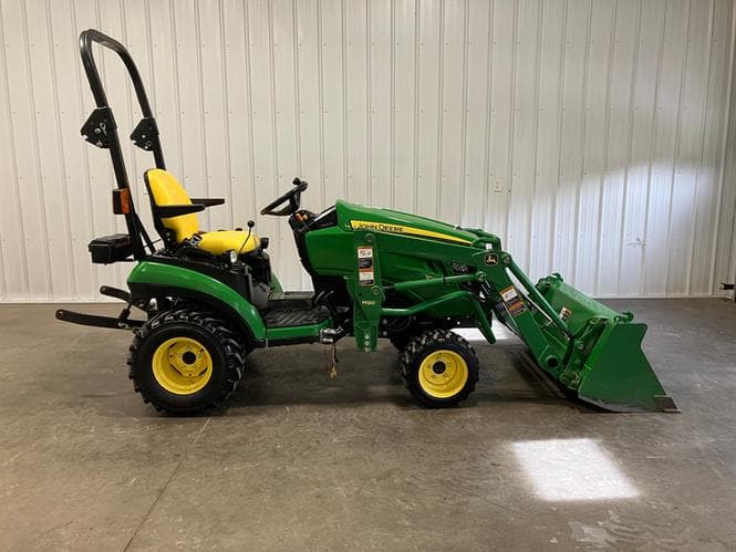 Image of John Deere 1026R Primary Image