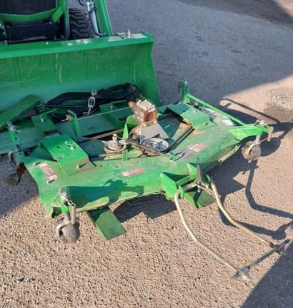 Image of John Deere 1026R equipment image 2