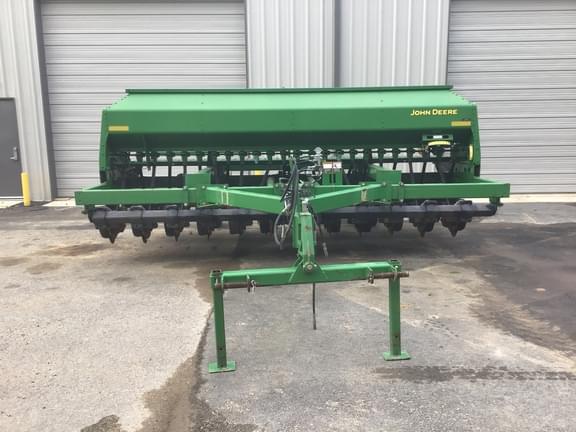 Image of John Deere 1590 equipment image 2