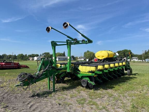 Image of John Deere 1770 Primary image