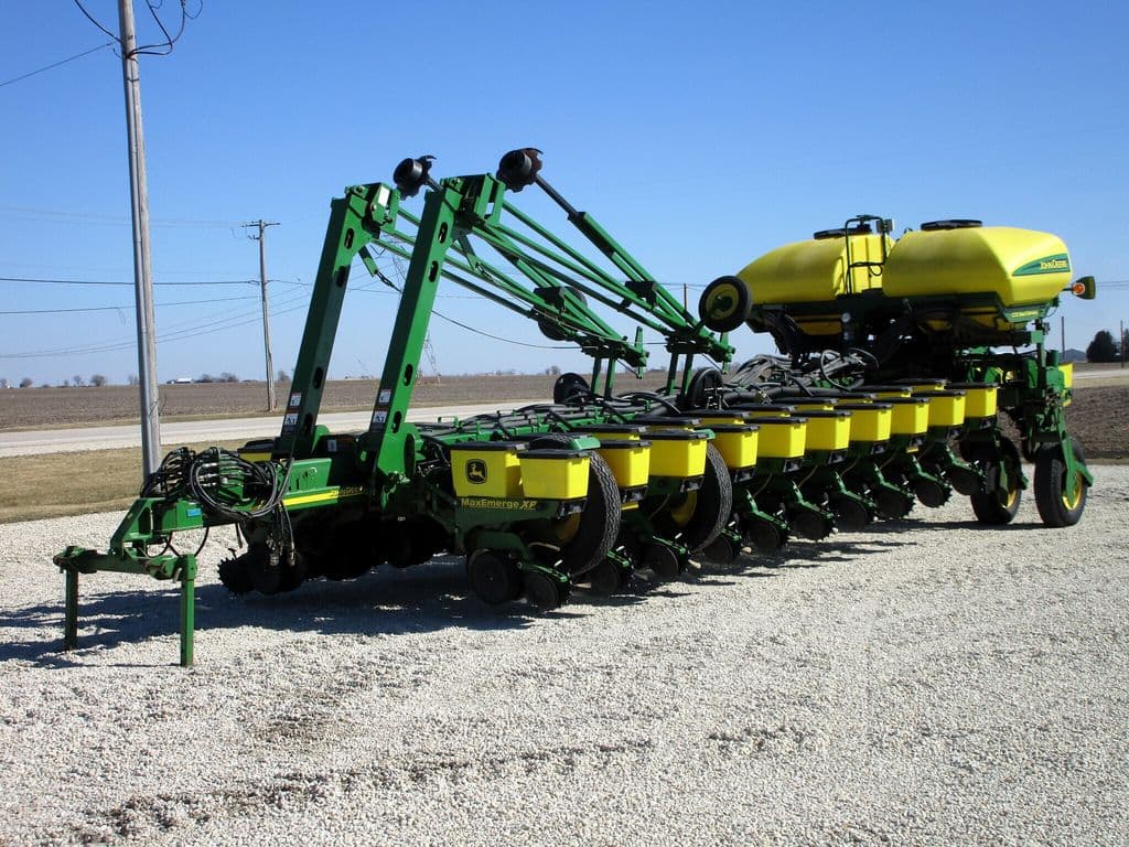 Image of John Deere 1770 Primary image