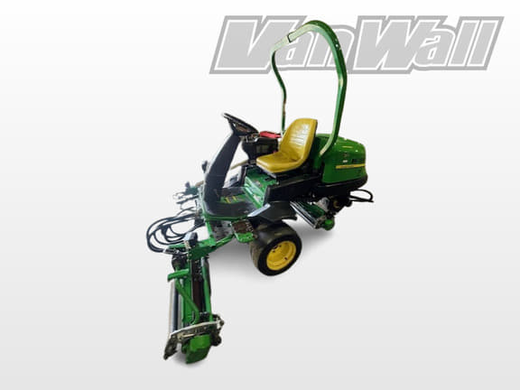 Image of John Deere 2500B Primary image
