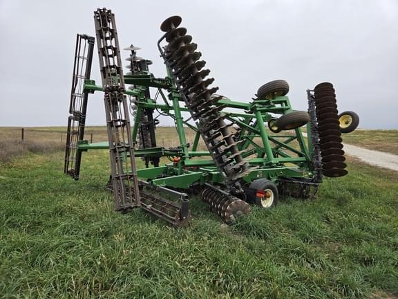 Image of John Deere 2623VT equipment image 3