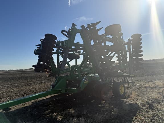 Image of John Deere 2625 equipment image 2