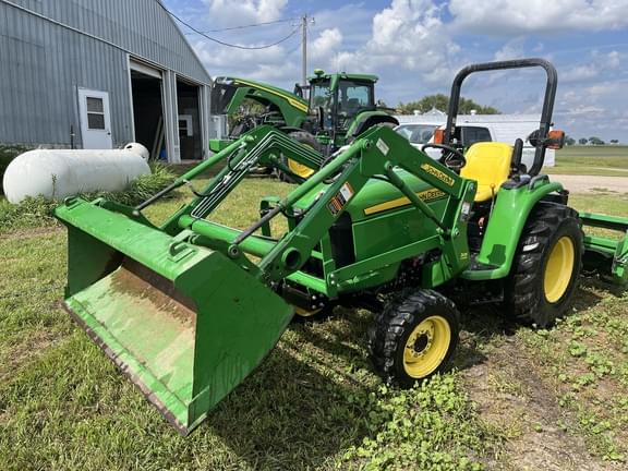 Image of John Deere 3038E Primary image