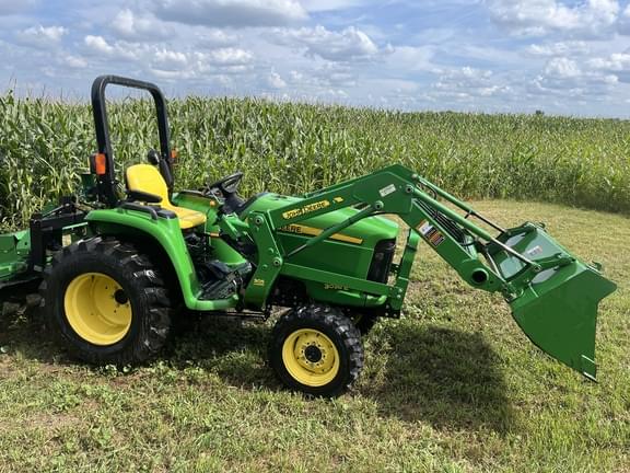 Image of John Deere 3038E equipment image 1