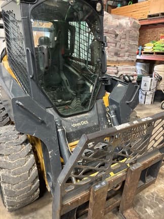 Image of John Deere 320D equipment image 2