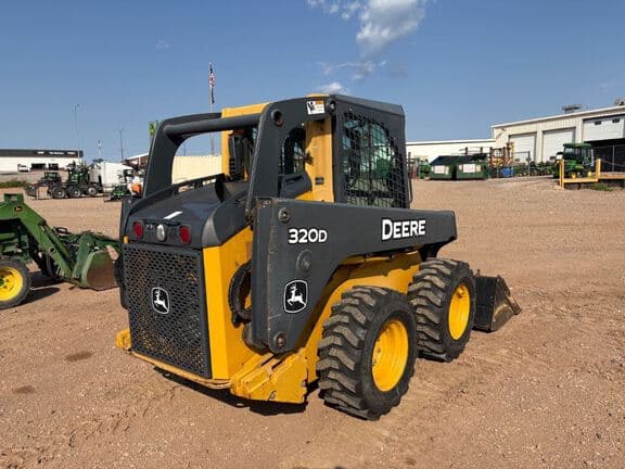Image of John Deere 320D equipment image 2