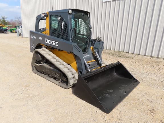 Image of John Deere 323D Primary image