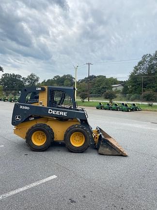 Image of John Deere 328D equipment image 2