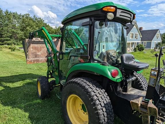 Image of John Deere 3720 equipment image 1