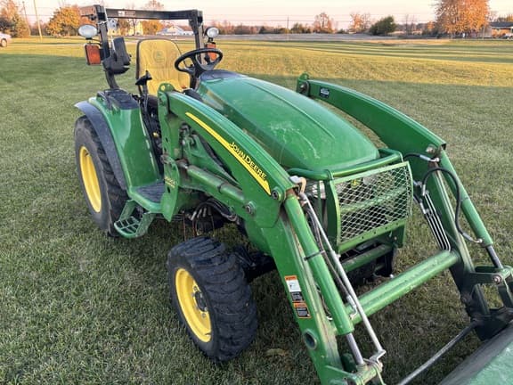 Image of John Deere 3720 equipment image 2