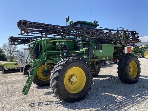 Image of John Deere 4730 equipment image 1
