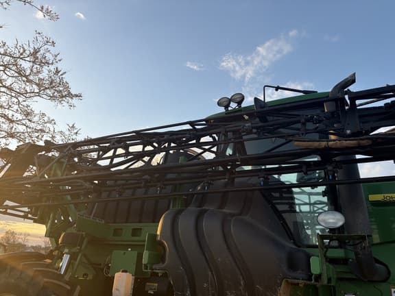 Image of John Deere 4730 equipment image 4