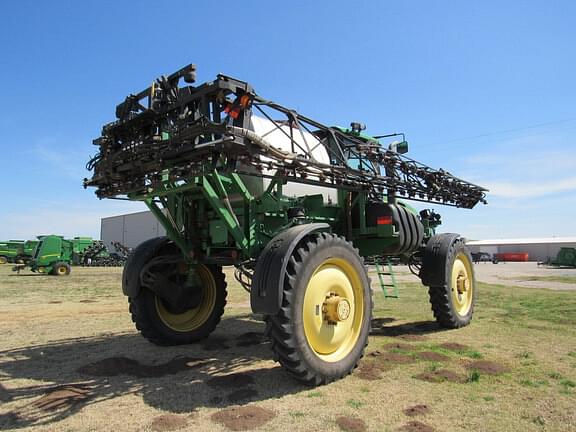 Image of John Deere 4830 equipment image 4