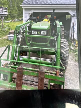 Image of John Deere 5055E equipment image 1