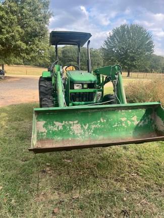 Image of John Deere 5065E equipment image 4
