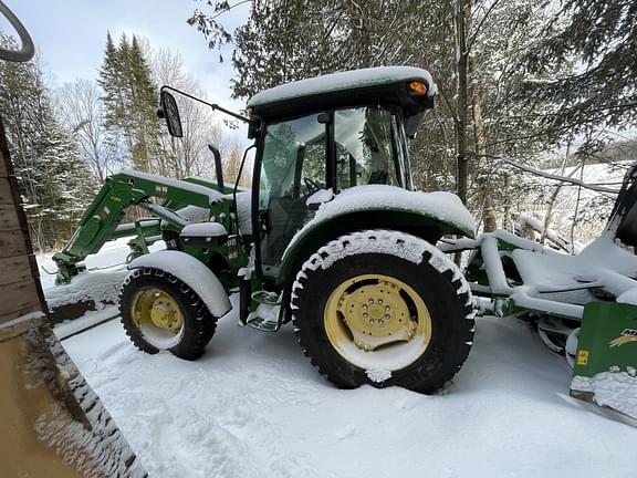 Image of John Deere 5065M equipment image 3