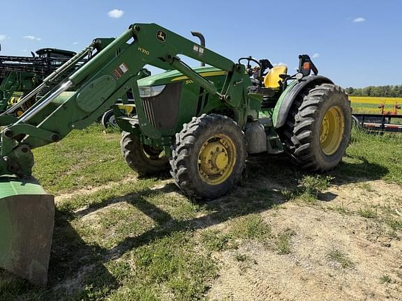 Image of John Deere 5100M equipment image 2