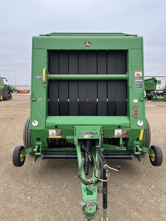 Image of John Deere 568 equipment image 1