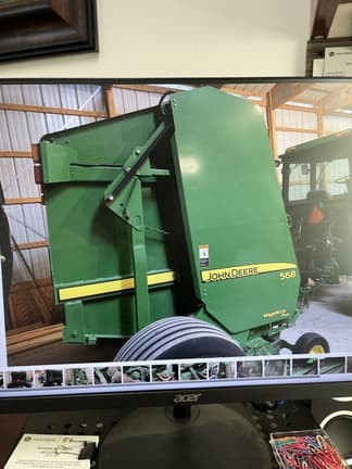 Image of John Deere 568 equipment image 2