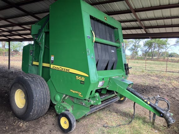 2012 John Deere 568 Equipment Image0