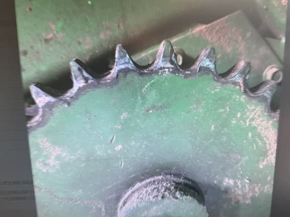 Image of John Deere 568 equipment image 3