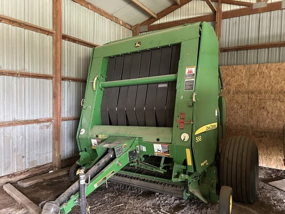 Image of John Deere 568 equipment image 1