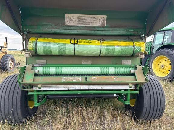 Image of John Deere 568 equipment image 3